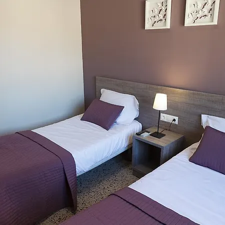 Guest house Fonda Montserrat Cambrils
