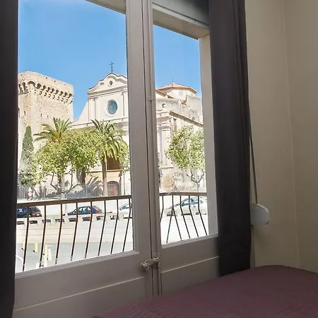 Guest house Fonda Montserrat Cambrils