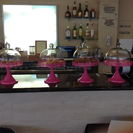 Fonda Montserrat Guest house