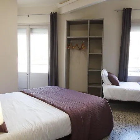Fonda Montserrat Guest house Cambrils