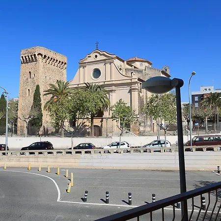 Fonda Montserrat 게스트하우스 2*
