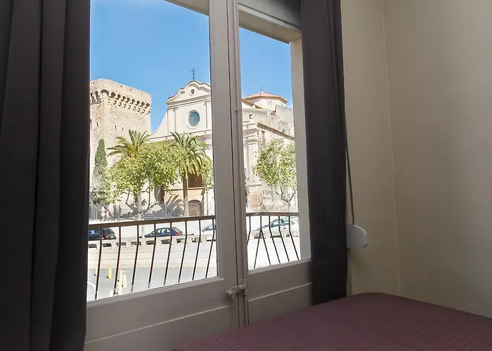 Casa de hóspedes Fonda Montserrat Cambrils