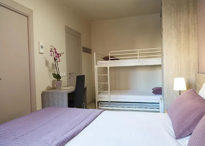 Fonda Montserrat Cambrils