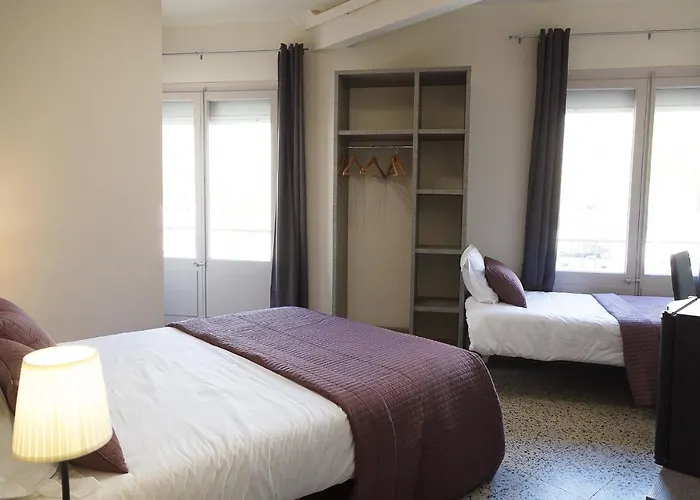 Fonda Montserrat Casa de hóspedes Cambrils