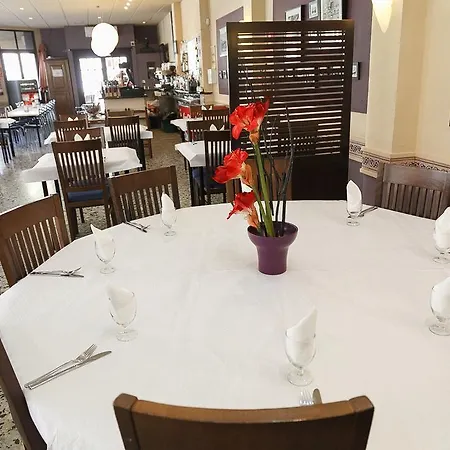 方达蒙特塞拉特酒店 坎布里尔斯