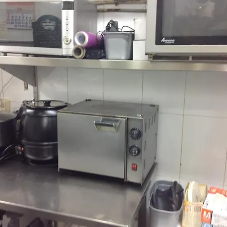 招待所 方达蒙特塞拉特酒店 坎布里尔斯
